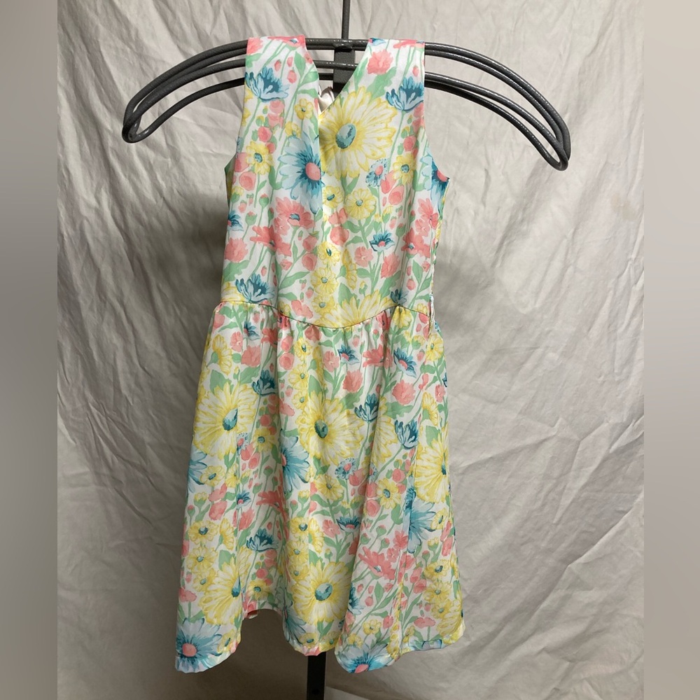 Carters spring dress size 8